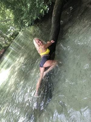 Amazingval305 profile