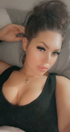 Ashleygrey13 profile