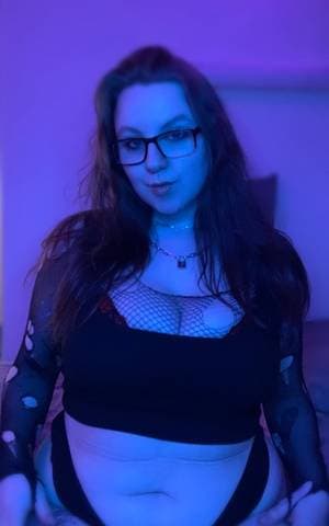 Bigtitslovesdick profile