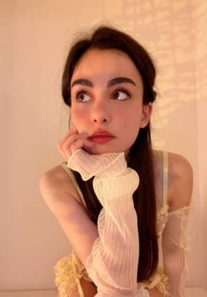 Callmeariana profile