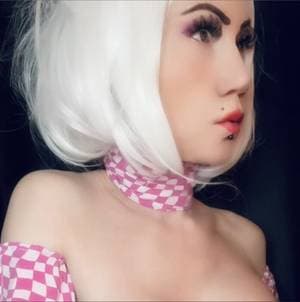 Chloeplayful profile