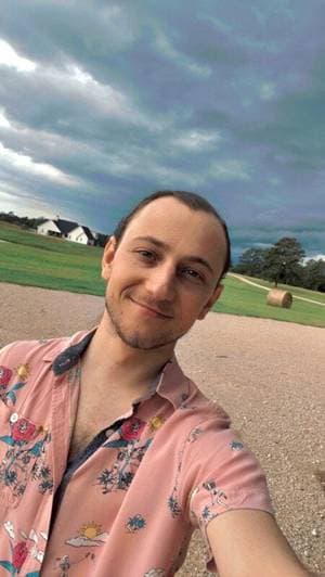 Coleclairelgbt profile