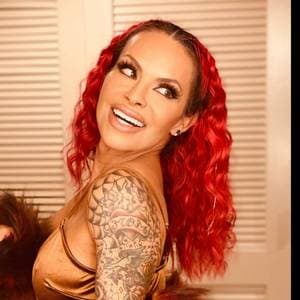 Foxxy702 profile
