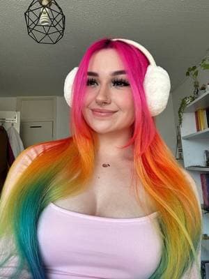 Hellbunny2k profile