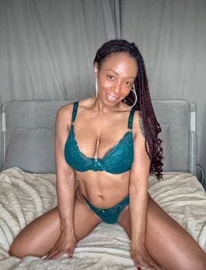 Itsmelolamarie profile