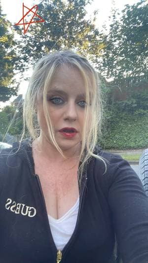 Jenniferelaina profile