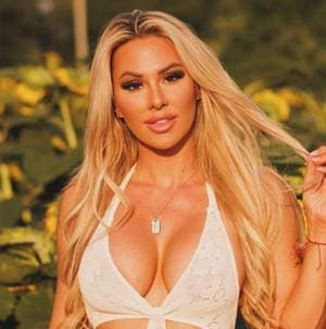 kindly myers profile