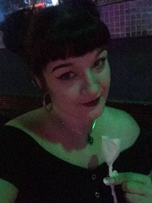 Lenalovedoll profile