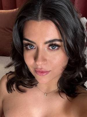 Lily Fiore profile