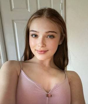 Olivia College Girl 🙈🩵 profile