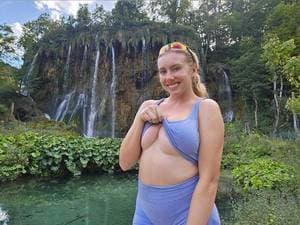 Lovecosmickitti profile