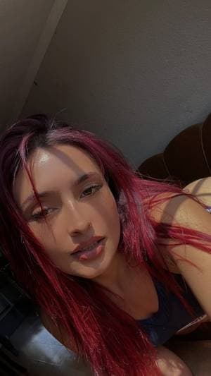 Maddypoarch1612 profile