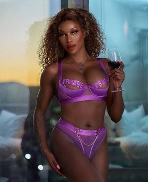 Mayakinkyext profile