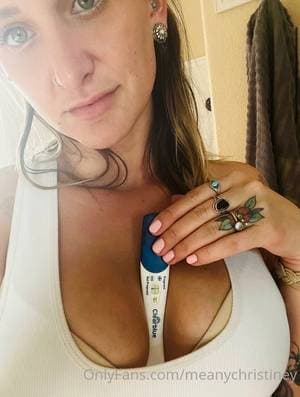 Meanychristiney profile