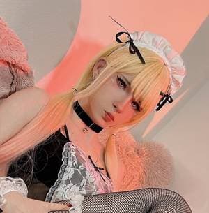 🦊 Petite Foxy Mei  🍑💦 profile