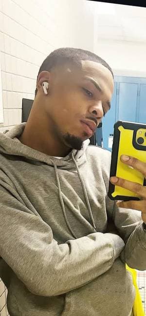 Melloyello profile