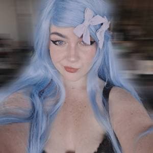 Pixiiroselovegood profile