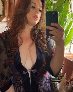 Redheadariesfairy profile