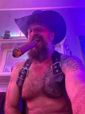 Redneckcigarperv profile