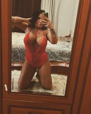 sexybeeea_free profile