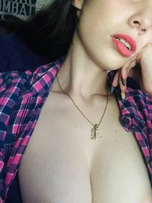 Shadyqueenburton profile