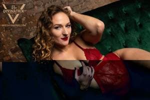 Thedivinatrix profile