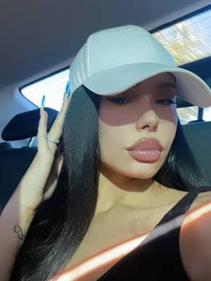 Therealhennessyybabyy profile