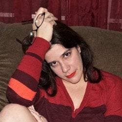 Vickiveronaxxx profile