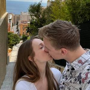 Violetplustommy profile