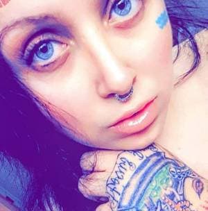 Yourgirlkuro profile